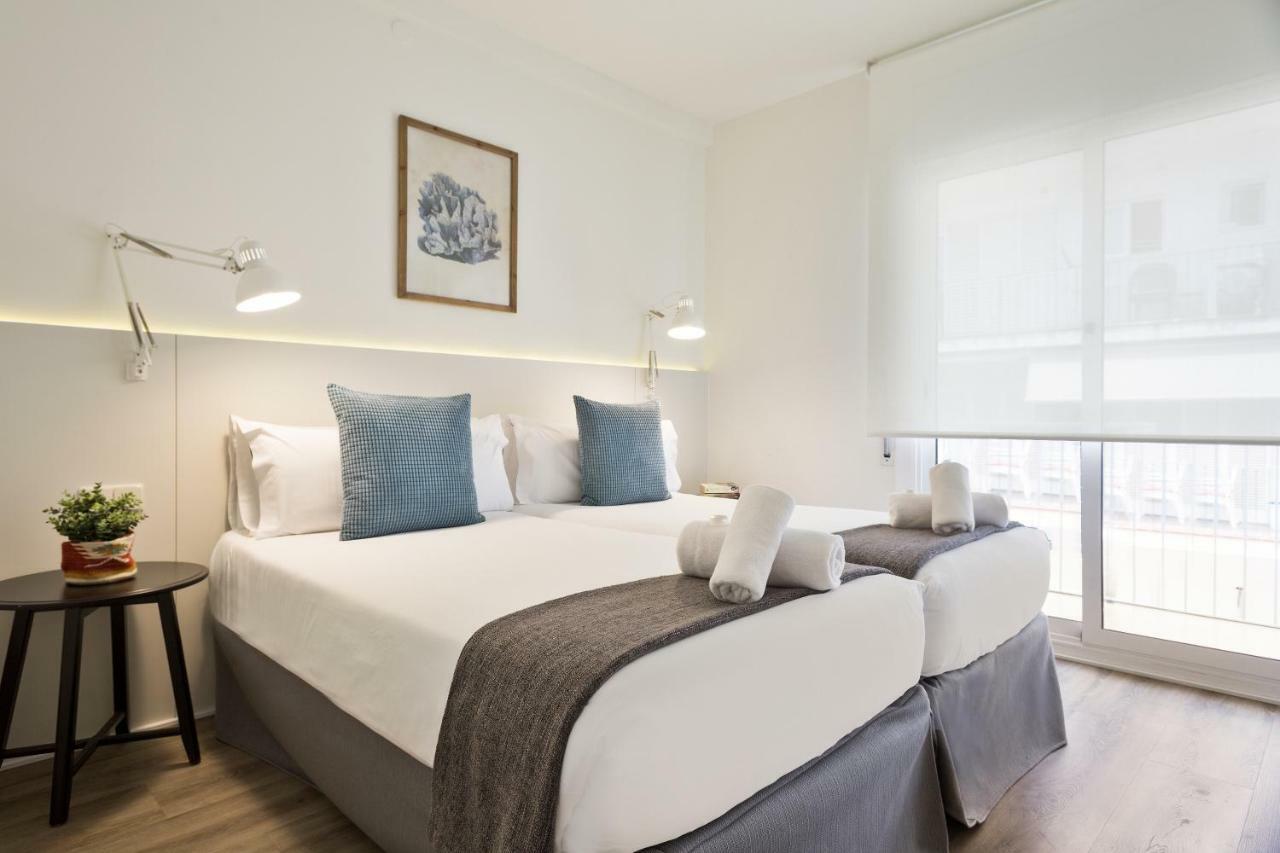 Sitges Group Calm Beach Екстериор снимка